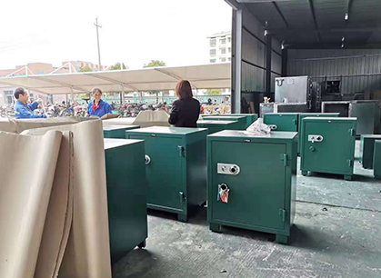 雷鸣镇雷管箱与炸药柜在民用爆炸品管理中的核心价值
